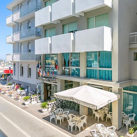 Hotel Europa Gabicce Mare Exterior foto